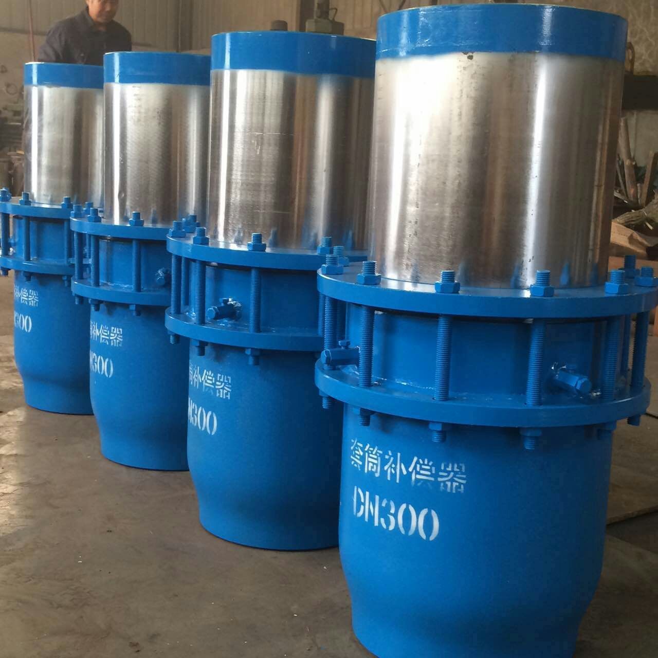 瑞轩厂让客户在采办套筒补偿器的时候感受物有所值n